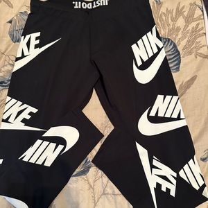 New Nike Logo Leggings